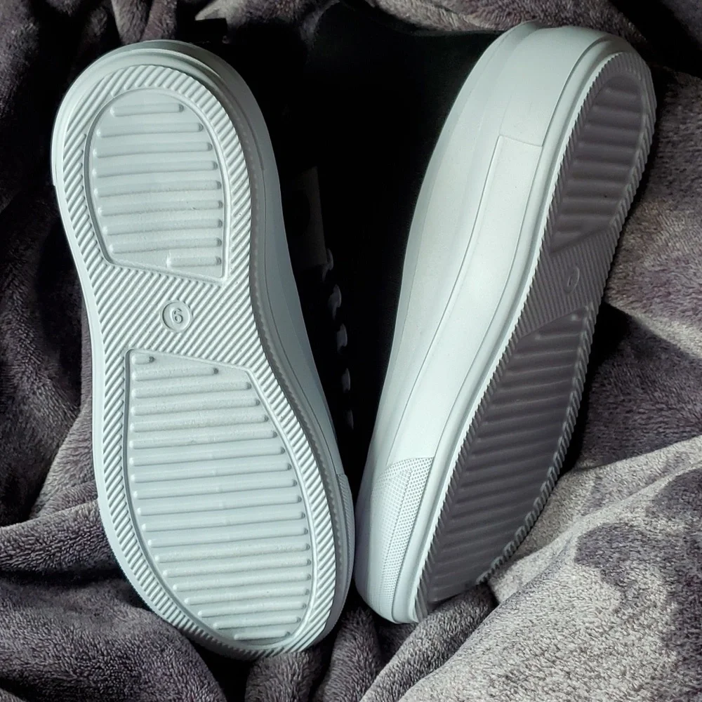 Fallon Platform High-Tops Sneakers - Picture 5 of 6